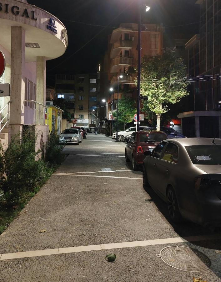 Tirana City Center Apartment Екстериор снимка